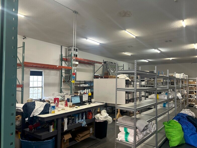 More Photos Of 101 Mattie M Kelly Blvd, Destin Light Distribution For Lease