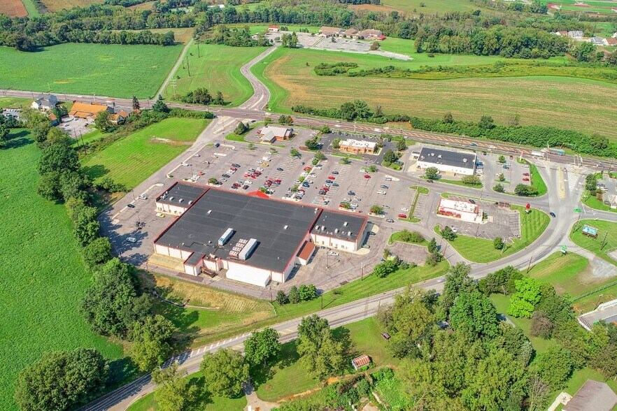 More Photos Of 4860 Penn Ave, Sinking Spring Storefront For Lease