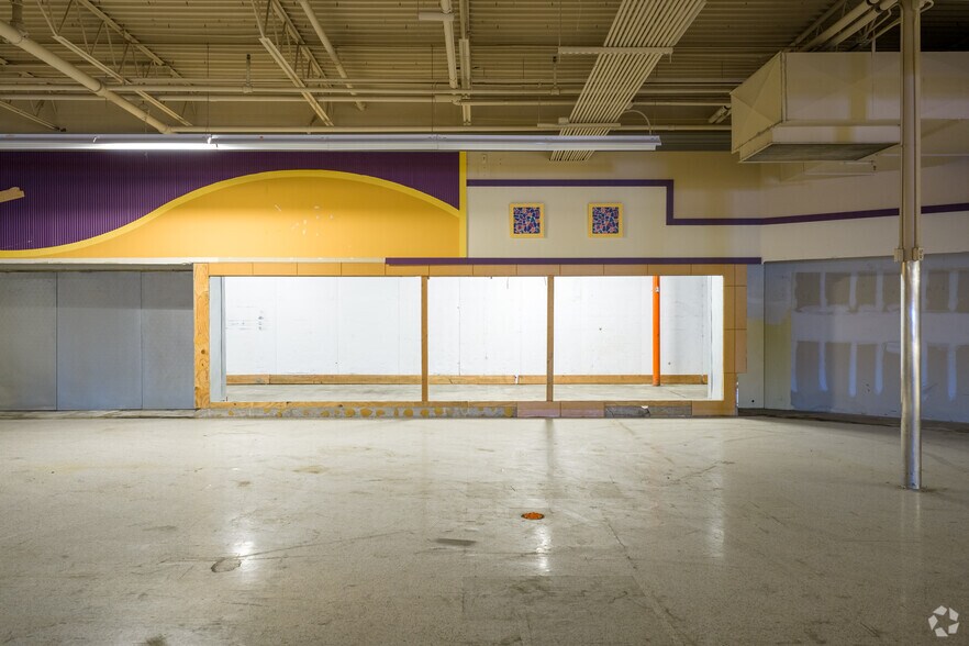 More Photos Of 1545 S Prairie Ave, Pueblo Freestanding For Sale