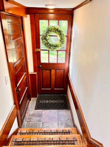 More Photos Of 546 Broadway, Bangor Storefront Retail Residential For Sale