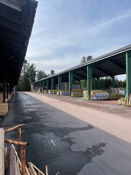More Photos Of 419 State Route 17B, Monticello Freestanding For Sale