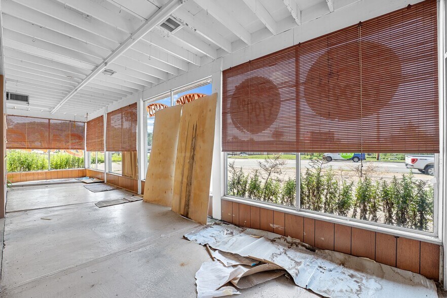 More Photos Of 67 US Highway 46, Budd Lake Storefront Retail Office For Sale