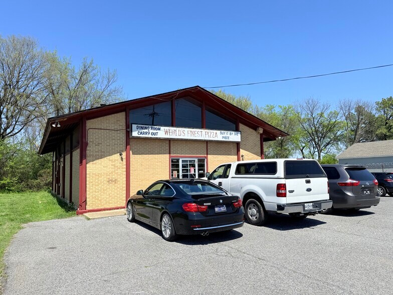 More Photos Of 1636 Winchester Rd, Memphis Restaurant For Sale