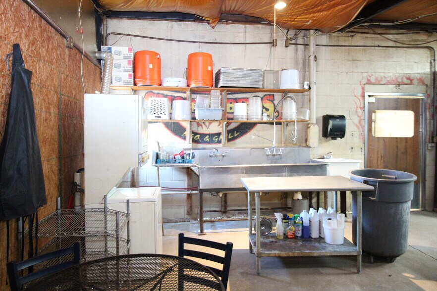 More Photos Of 700 W California St, Seymour General Retail For Sale