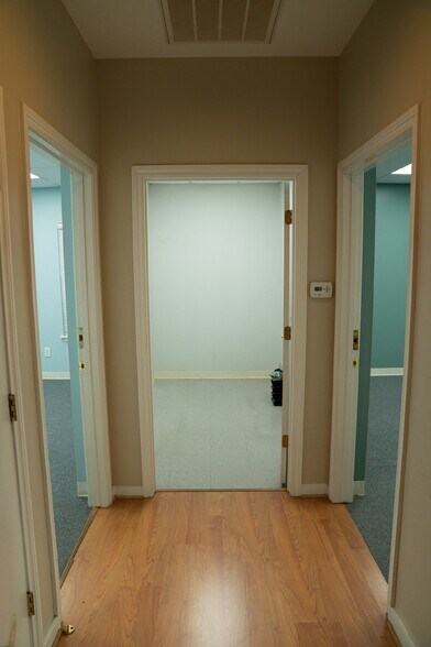 More Photos Of 5726 Root Rd, Spring Office Residential For Sale