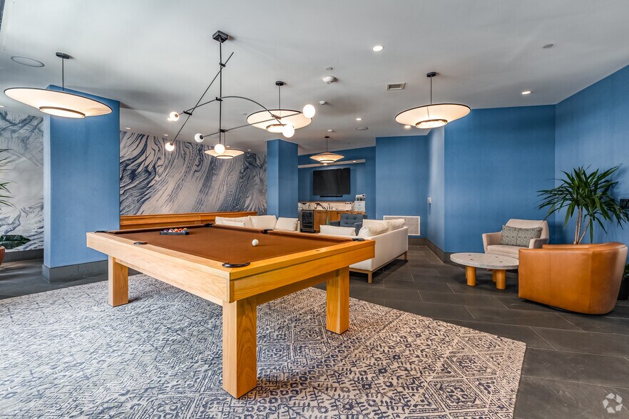 More Photos Of 4400 Calvert Rd, College Park Apartments For Lease