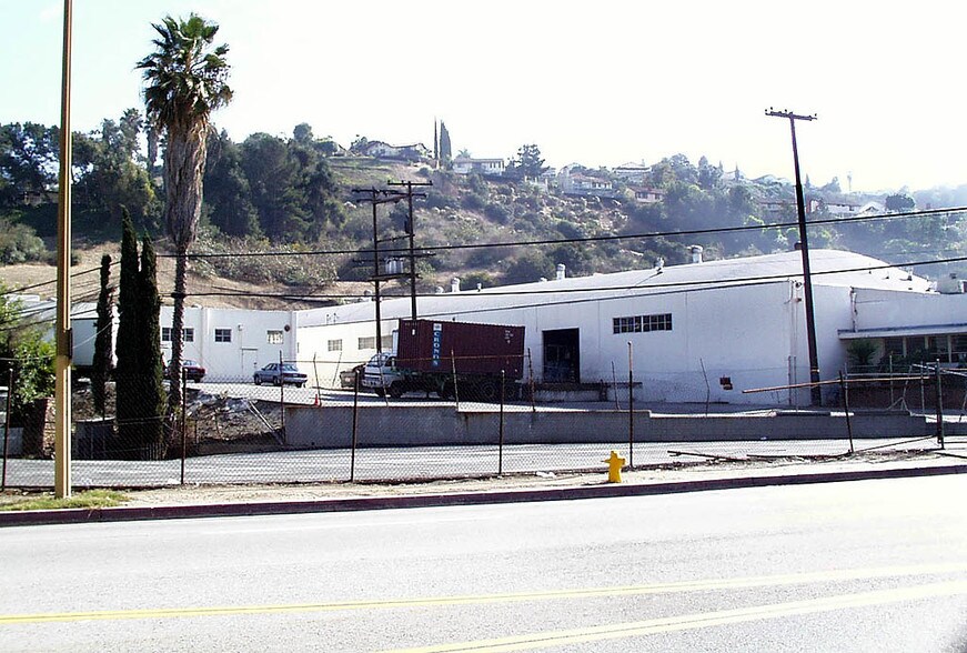 More Photos Of 500 Monterey Pass Rd, Monterey Park Warehouse For Lease