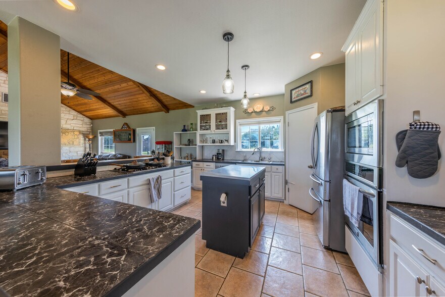 More Photos Of 101 Oakwood Trl, Leander Land For Sale