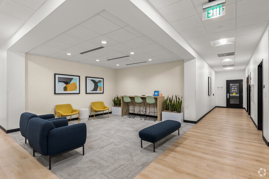 More Photos Of 530 Clara Barton Blvd, Garland Medical For Lease