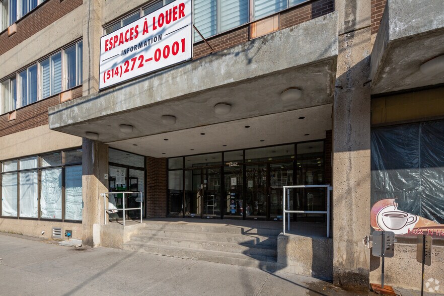 More Photos Of 5425 Av Casgrain, Montréal Loft Creative Space For Lease