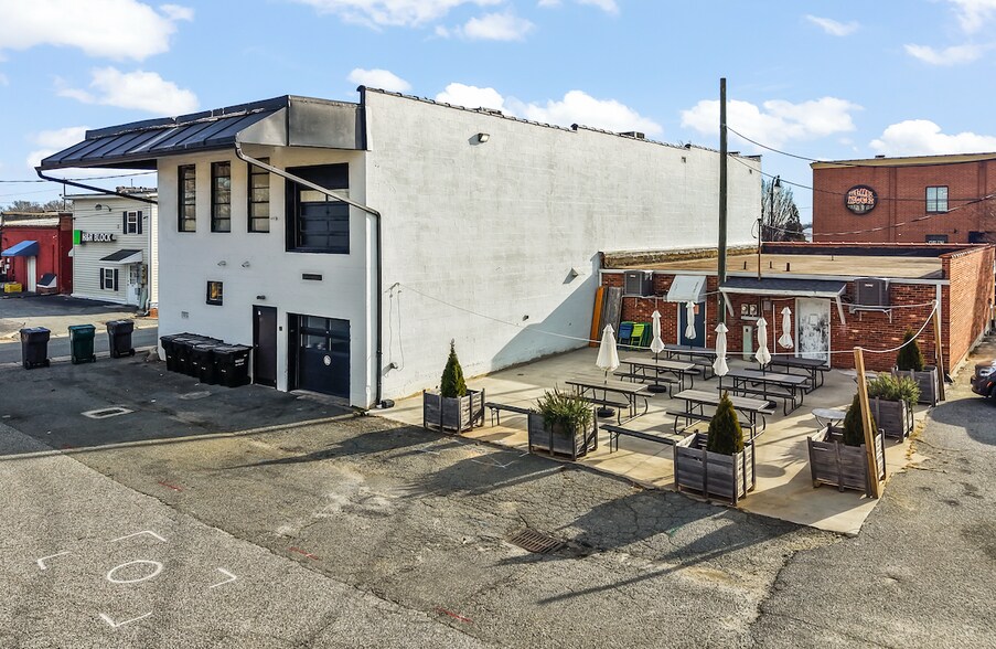 More Photos Of 217-219 N Main St, Kernersville Storefront For Sale