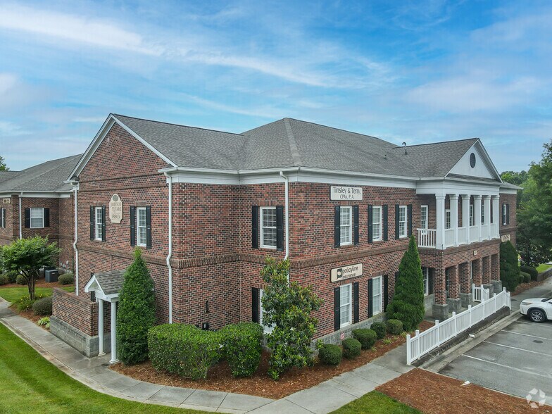 Primary Photo Of 18809 W Catawba Ave, Cornelius Medical For Lease