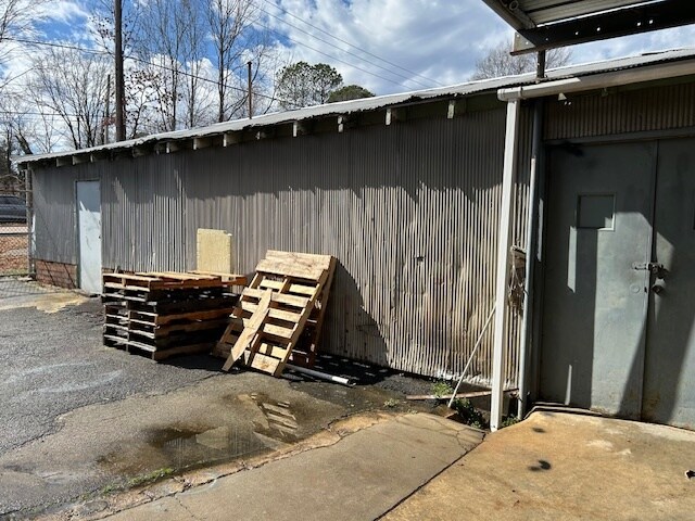 More Photos Of 203 E 29th St, Kannapolis Specialty For Sale