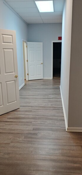 More Photos Of 1539 Ashland City Rd, Clarksville Flex For Lease