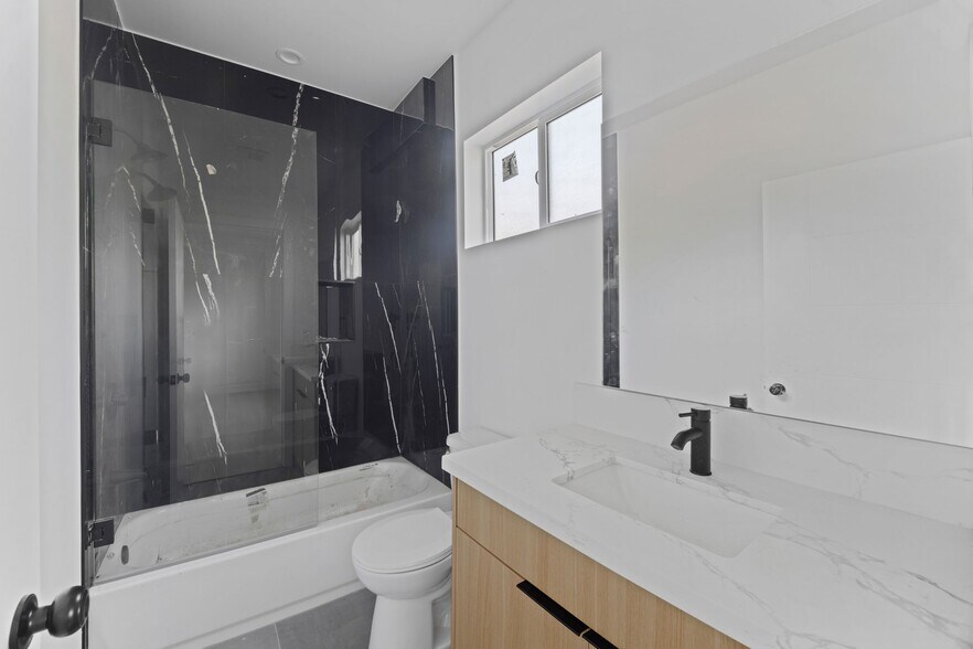 More Photos Of 4511 Rosewood Ave, Los Angeles Apartments For Sale