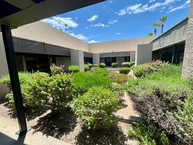 More Photos Of 10221 N 32nd St, Phoenix Office For Lease