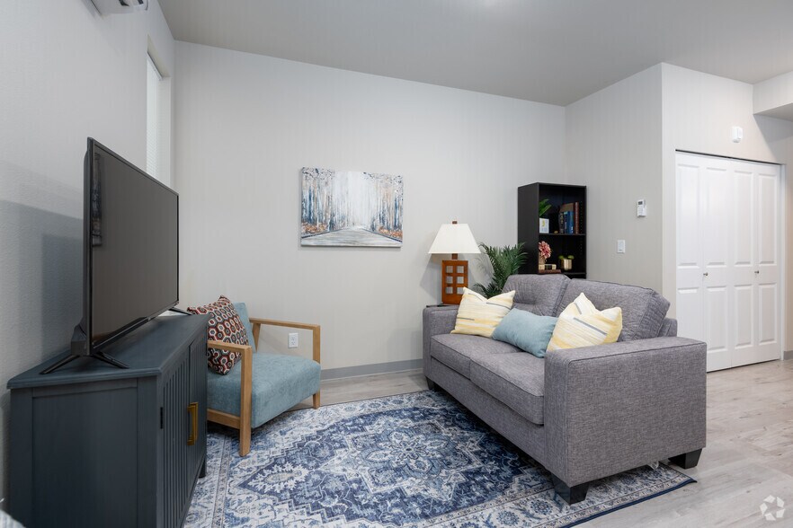 More Photos Of 7911 Washington Blvd SW, Lakewood Apartments For Sale