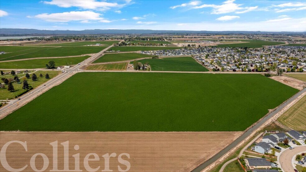 More Photos Of NEC Karcher Rd & Indiana ave, Caldwell Land For Sale