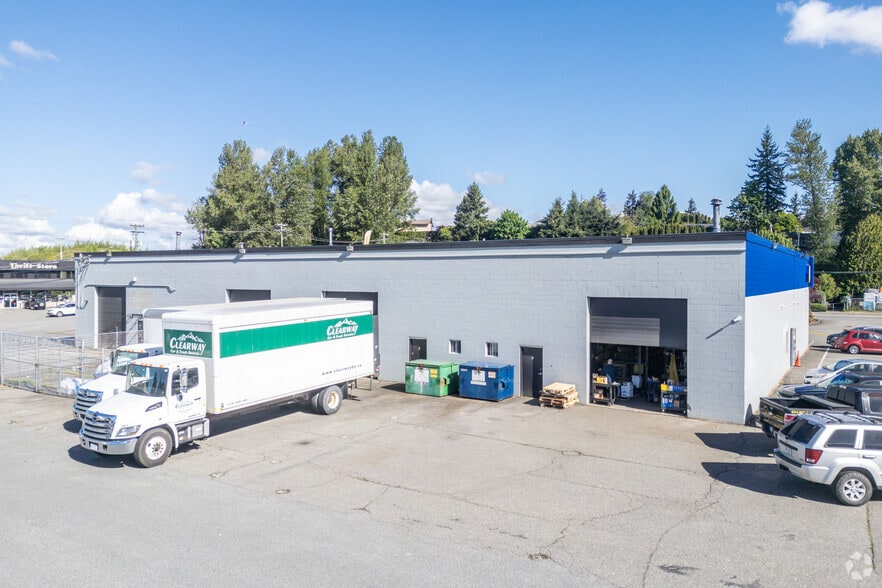 More Photos Of 31550 S Fraser Way, Abbotsford Freestanding For Lease