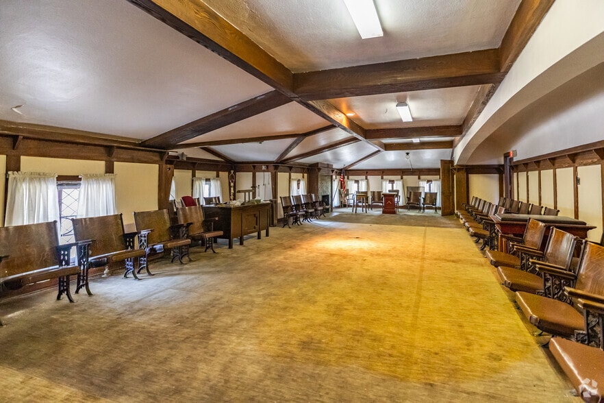 More Photos Of 1012 Main St, Racine Lodge Meeting Hall For Sale