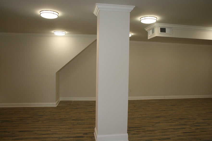 More Photos Of 114 N Howard St, Baltimore Storefront Retail Residential For Sale