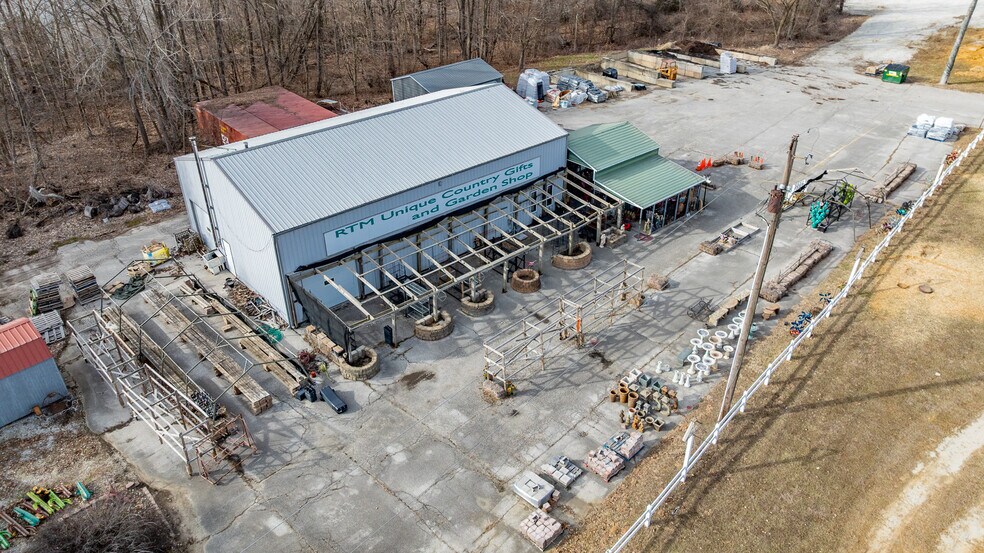 More Photos Of 2000 N Main St, Cloverdale Land For Sale