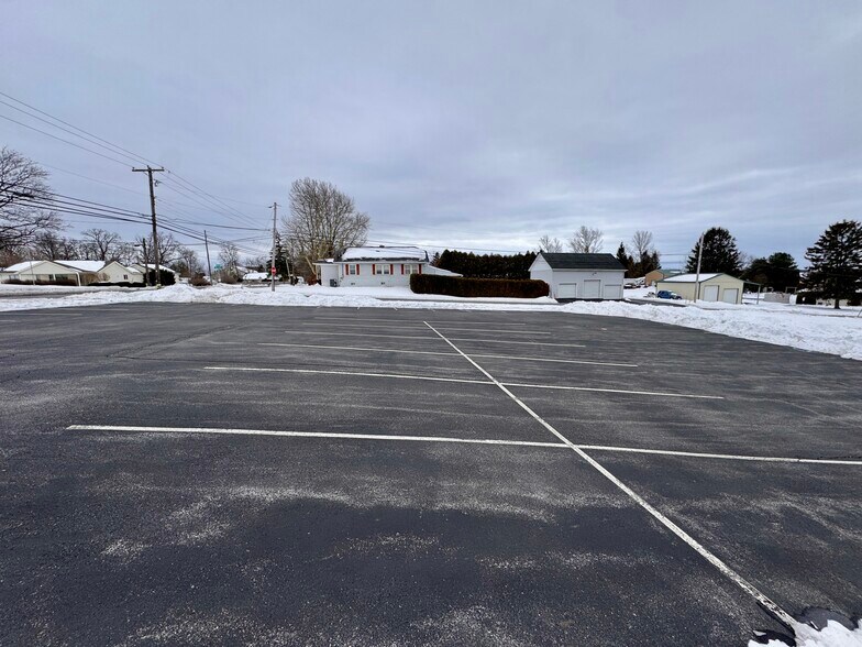 More Photos Of 5322 PA Route -873, Schnecksville Flex For Sale
