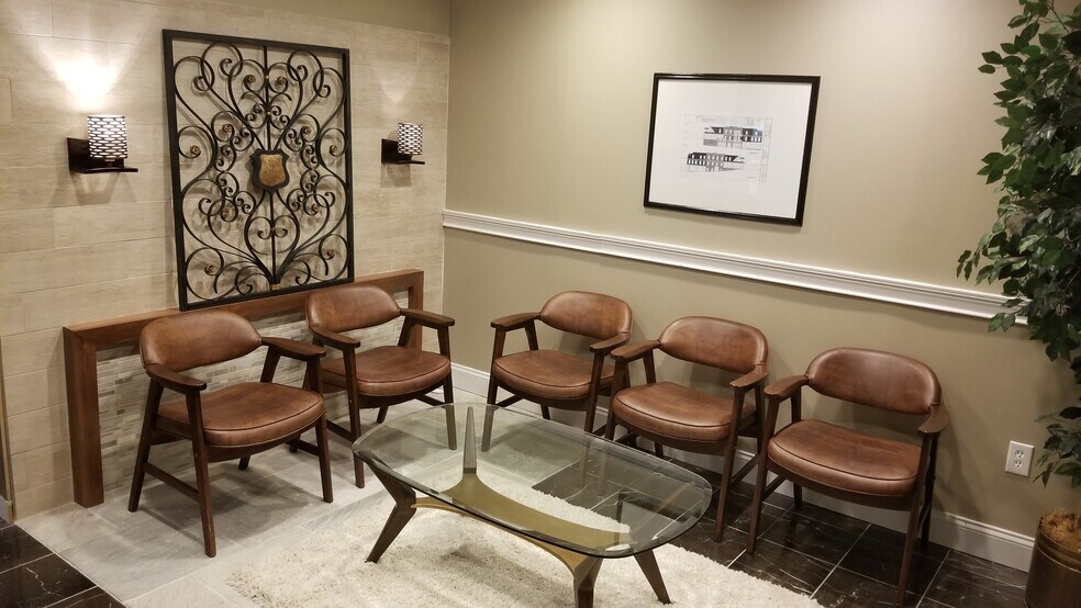 More Photos Of 1161 Bethel Rd, Columbus Medical For Sale