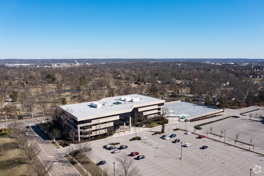 More Photos Of 25 Merchant St, Springdale Office For Sale