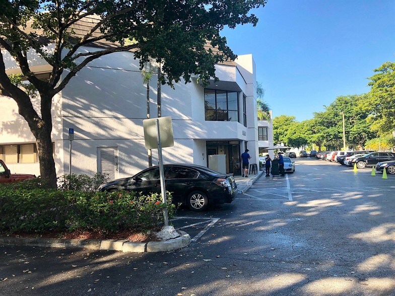 More Photos Of 8500 SW 92nd St, Miami Medical For Sale