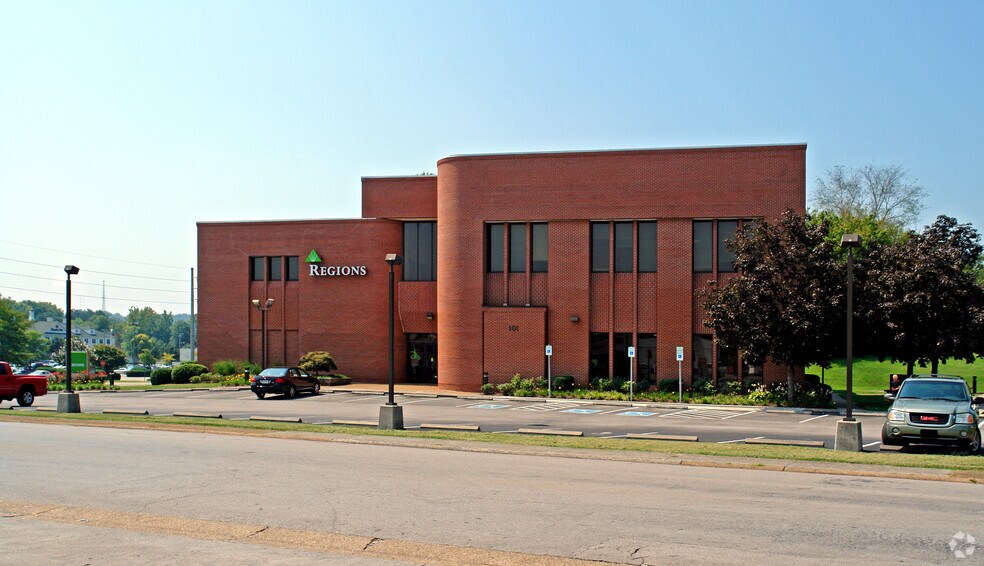 More Photos Of 101 N Rutgers Ave, Oak Ridge Office For Lease