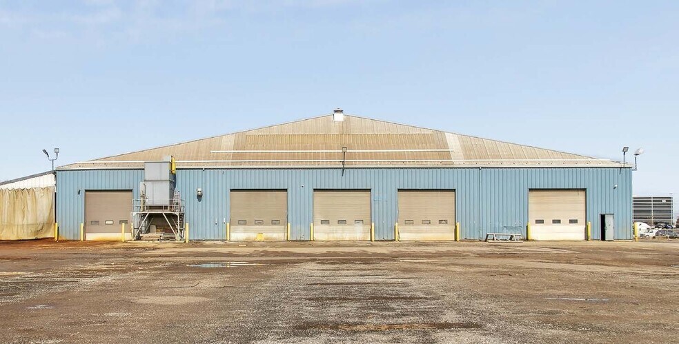 More Photos Of 140 Market Dr, Milton Warehouse For Sale