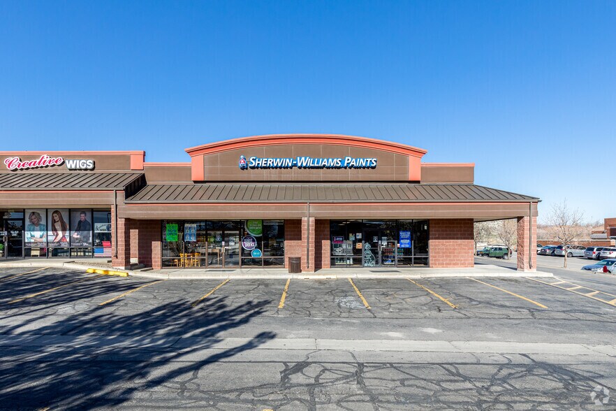More Photos Of 10310-10384 S Redwood Rd, South Jordan Freestanding For Lease