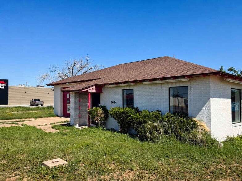 More Photos Of 1614 Pulliam St, San Angelo Office For Sale