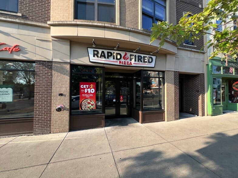 More Photos Of 7 W High St, Oxford Fast Food For Lease
