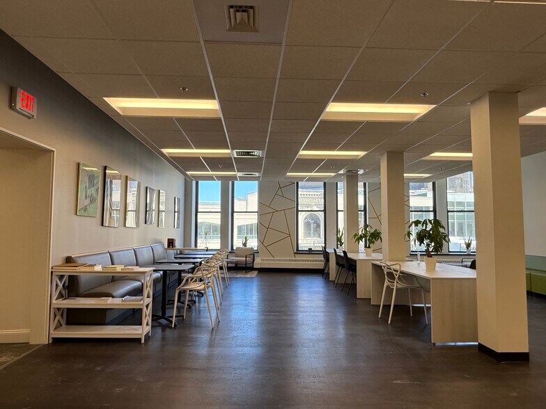 More Photos Of 554 Main St, Worcester Office For Lease