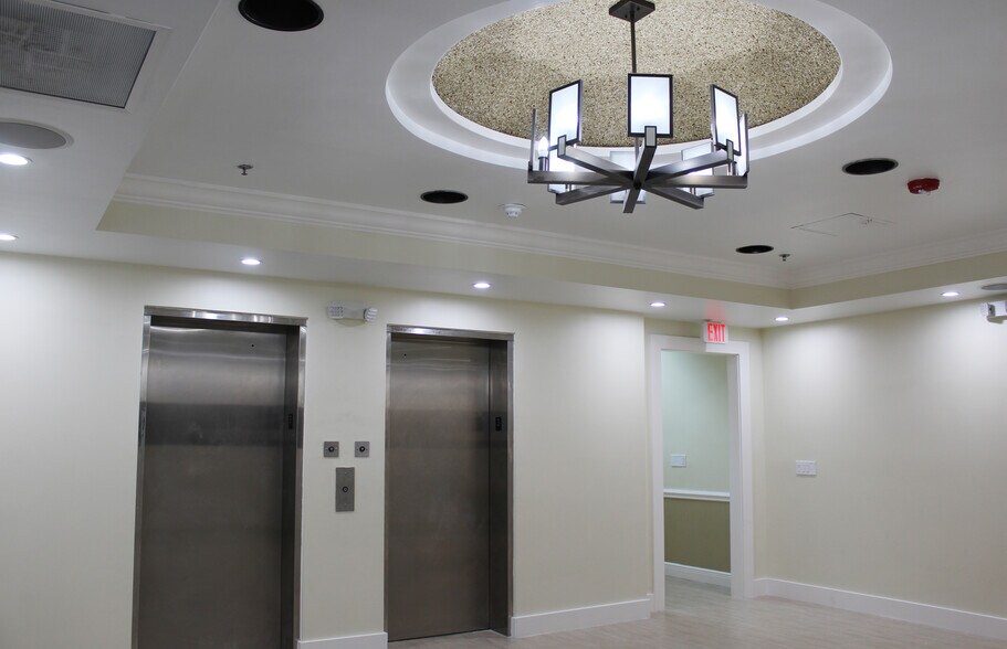 More Photos Of 5803 NW 151st St, Miami Lakes Office For Sale