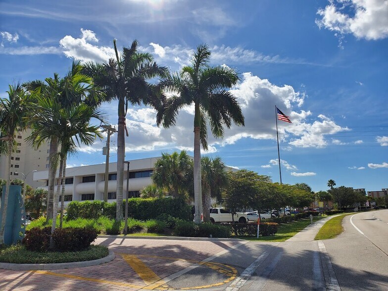 More Photos Of 3434 Hancock Bridge Pky, North Fort Myers Office For Lease