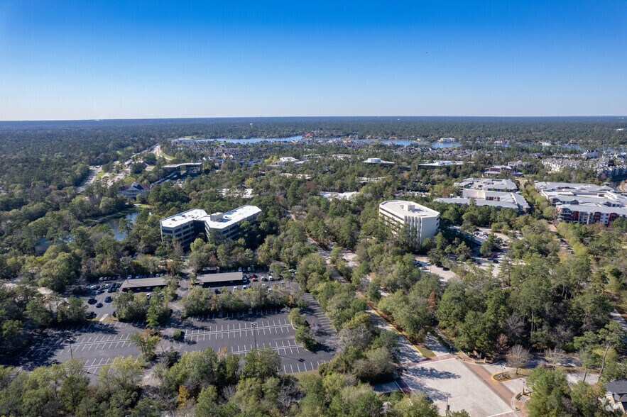 More Photos Of 2001 Timberloch, The Woodlands Office For Lease