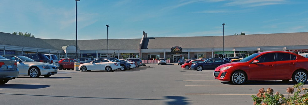 More Photos Of 211 Martindale Rd, St Catharines General Retail For Lease