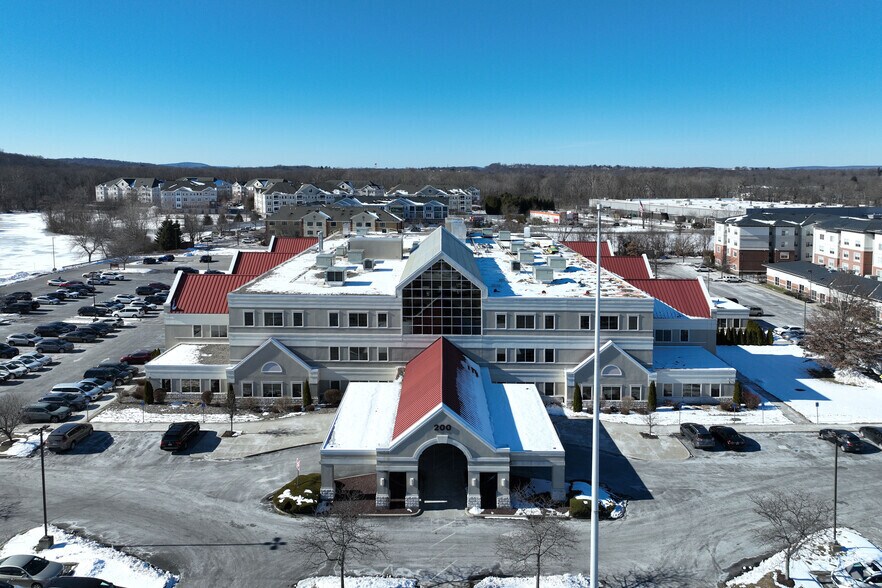 More Photos Of 200 Westage Business Ctr, Fishkill Medical For Lease