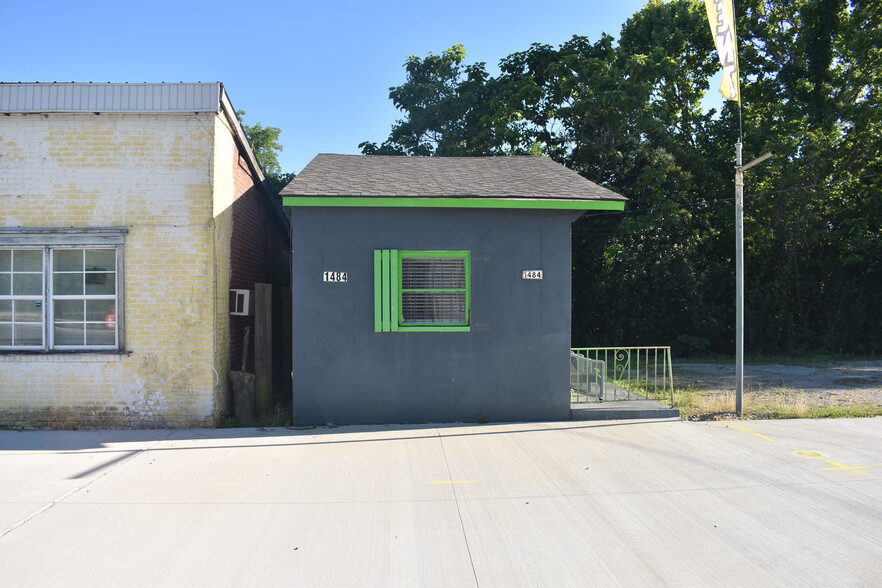 More Photos Of 1484 Broad St, Augusta Freestanding For Sale
