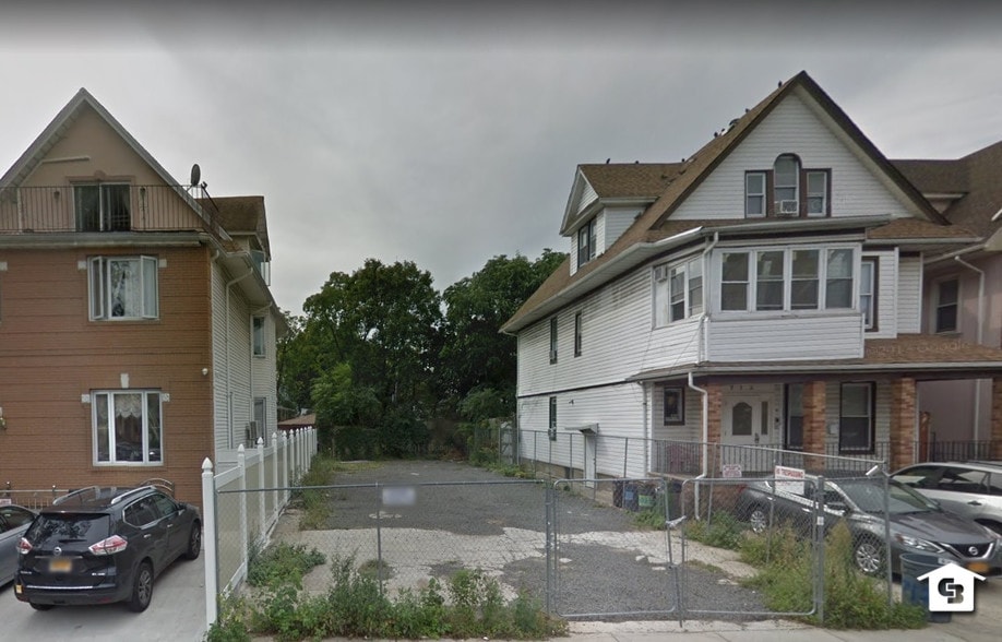 Primary Photo Of 716 Ditmas Ave, Brooklyn Land For Sale