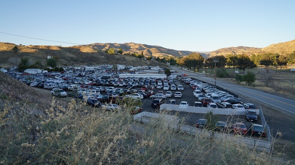 More Photos Of 29753-29757 Bouquet Canyon Rd, Santa Clarita Land For Lease