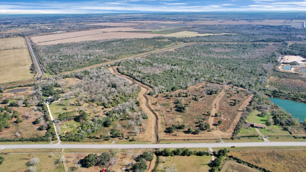 More Photos Of 10 FM 2403, Alvin Land For Sale