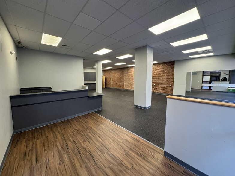 More Photos Of 94 Washington St, Norwalk Apartments For Sale