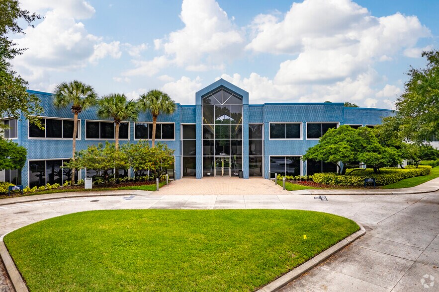 More Photos Of 3350 Buschwood Park Dr, Tampa Office For Lease