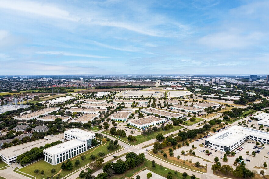 More Photos Of 6400 Pinecrest Dr, Plano Unknown For Lease