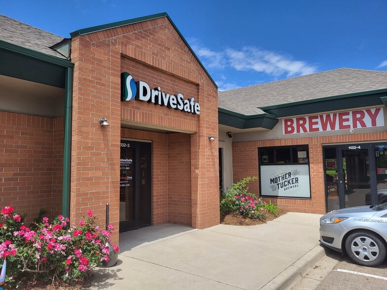 More Photos Of 1148 W Dillon Rd, Louisville Freestanding For Lease