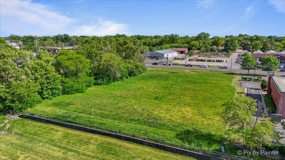 More Photos Of 0 E Terra Cotta Ave, Crystal Lake Land For Sale